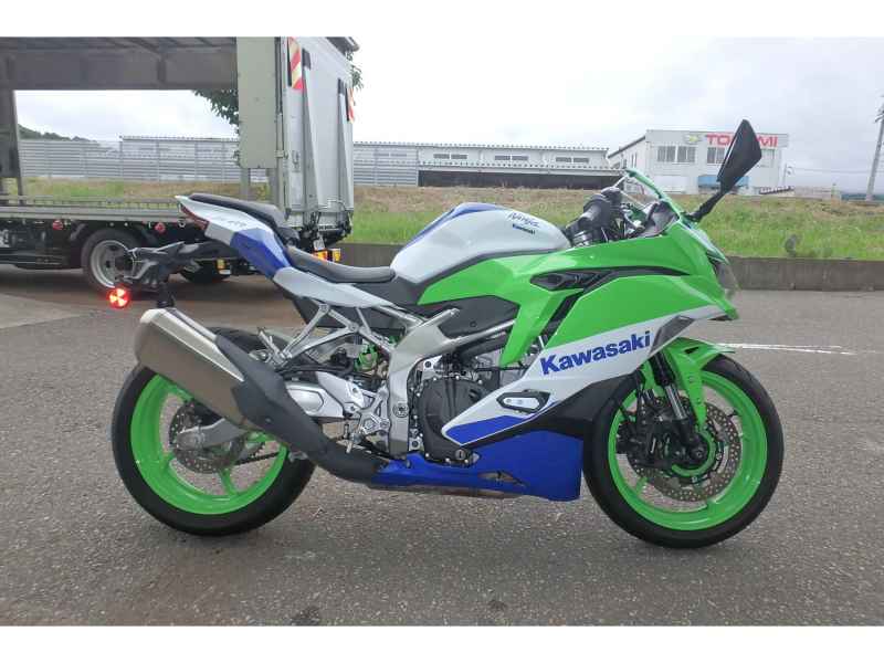 Kawasaki Ninja ZX-4RR KRT Edition 2024