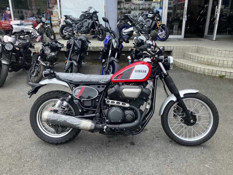 Yamaha SCR950