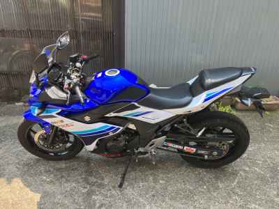 Suzuki GSX250R