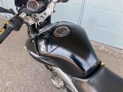 Suzuki GSR250