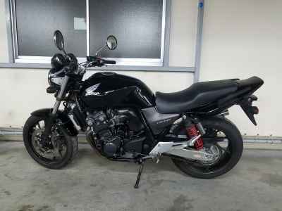 Honda CB400SF 2018
