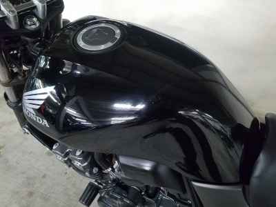 Honda CB400SF 2018