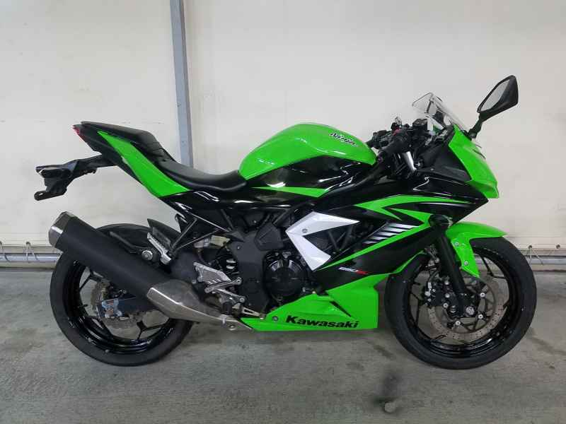Kawasaki Ninja 250 2015