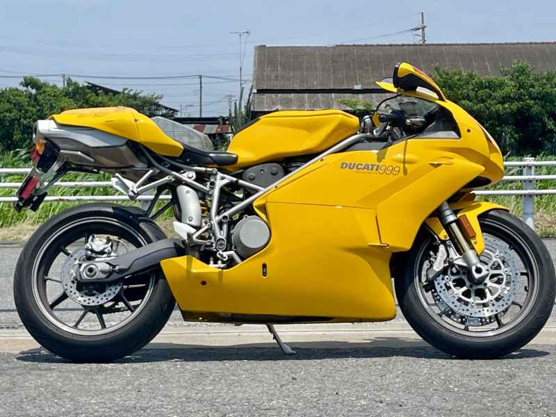 Ducati 999 2012