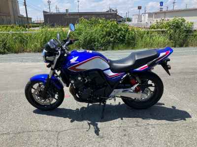 Honda CB400SF 2023