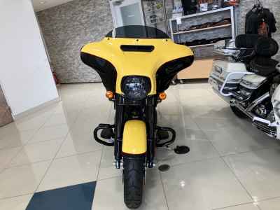Harley-Davidson FLHXS 2024