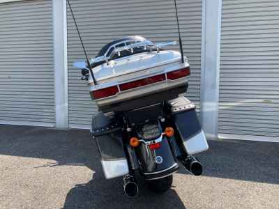 Harley-Davidson FLHTCUSE8 CVO 2013