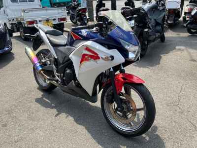 Honda CBR250R 2011