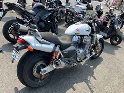 Honda X4 LD 2000
