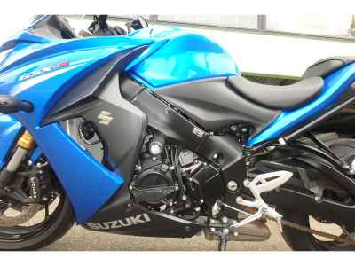 Suzuki GSX-S1000F 2016