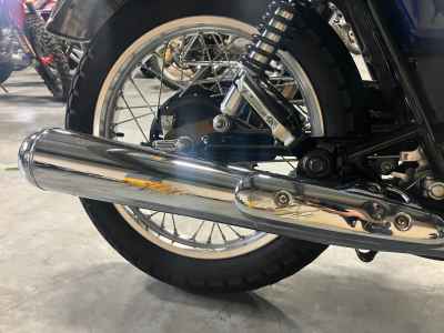 Yamaha SR400 2021
