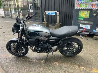 Kawasaki Z650RS 2024