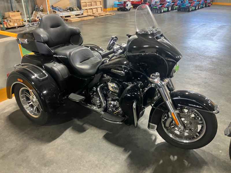 Harley-Davidson FLHTCUTG 2014