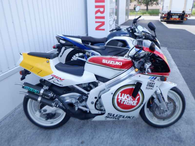Suzuki RGV250 Gamma