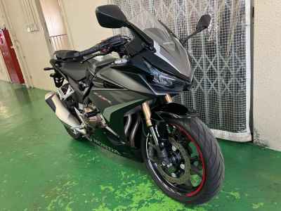 Honda CBR400R 2023