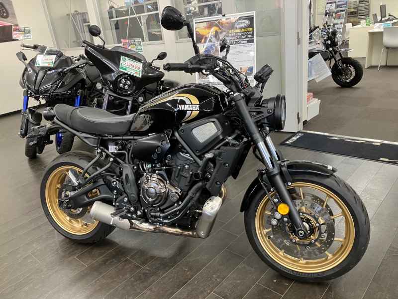 Yamaha XSR700 2022
