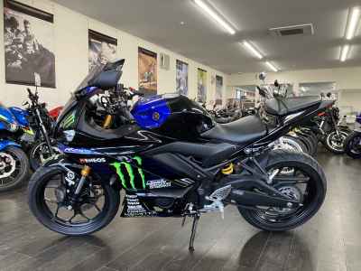 Yamaha YZF-R25 2020