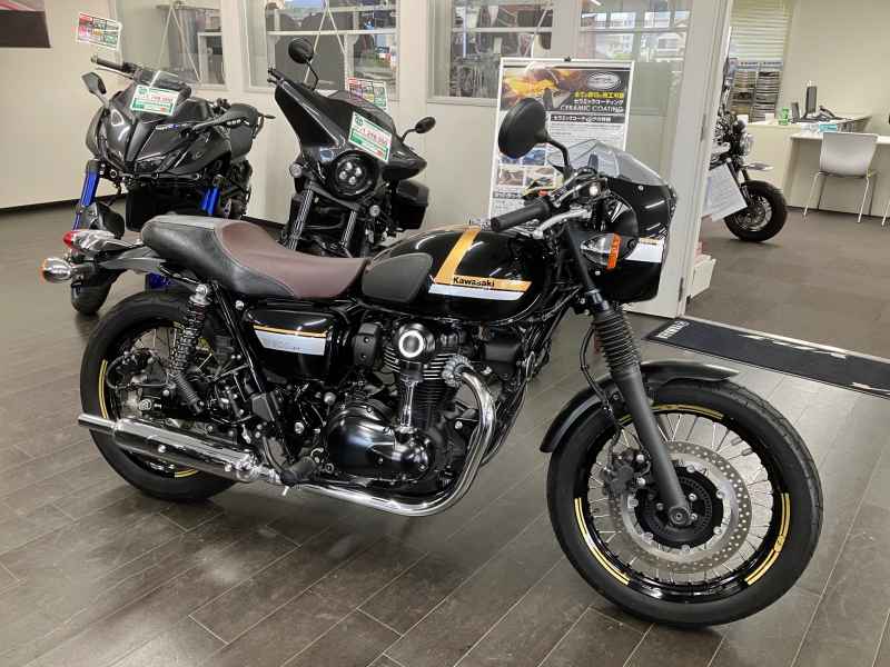 Kawasaki W800 Cafe 2022