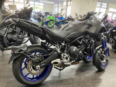 Yamaha Niken 2018