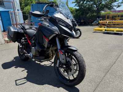 Ducati Multistrada V4 2025