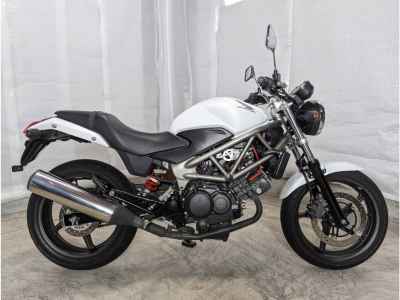 Honda VTR250 2013