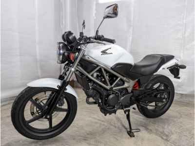 Honda VTR250 2013