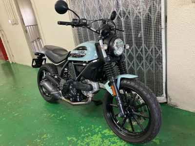 Ducati Scrambler SIXT 2016