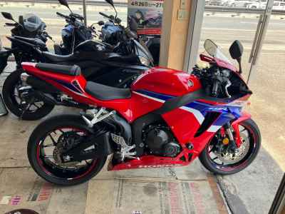 Honda CBR600RR 2024