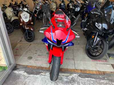 Honda CBR600RR 2024