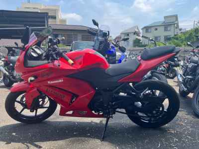 Kawasaki Ninja 250R 2012