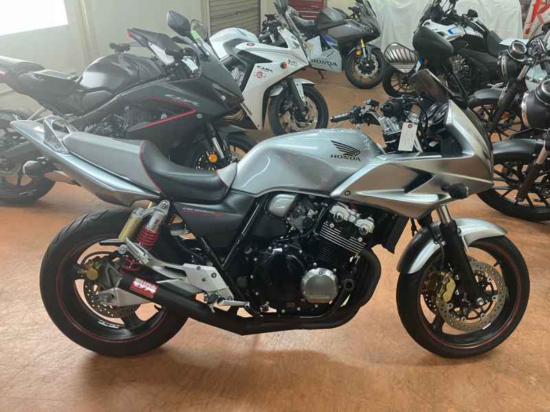 Honda CB400 Super Boldor 2007