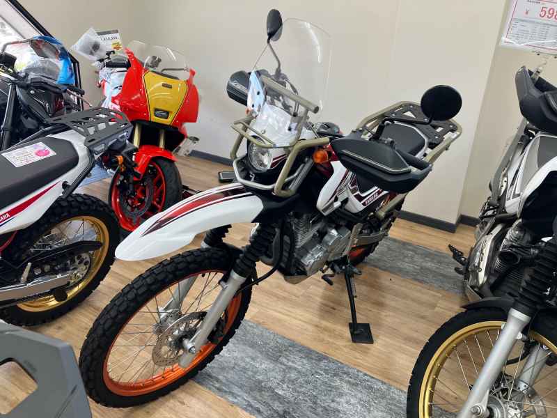 Yamaha Touring Serow 2016
