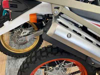 Yamaha Touring Serow 2016