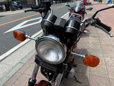 Kawasaki KZ550 2024