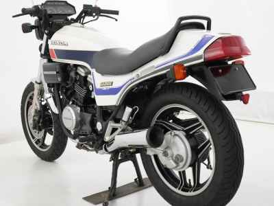 Honda VF750 ｾｲﾊﾞｰ 1985