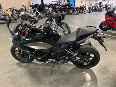 Kawasaki Ninja 1000SX 2021
