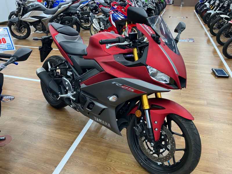 Yamaha YZF-R25 2019