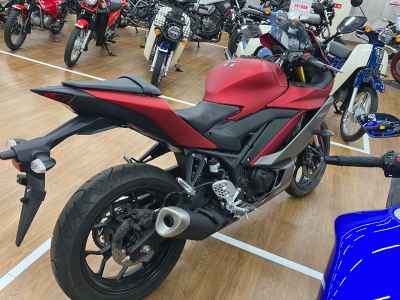 Yamaha YZF-R25 2019