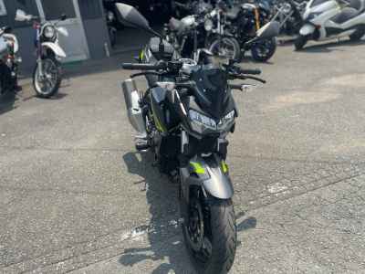 Kawasaki Z400 2022