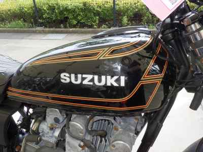 Suzuki GS750