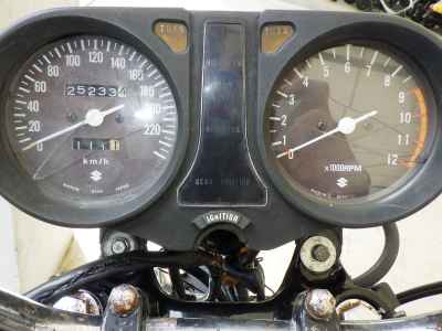 Suzuki GS750
