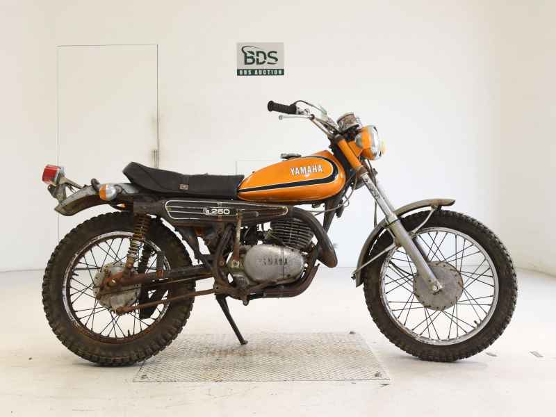 Yamaha DT250