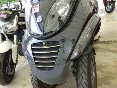 Piaggio MP3 250