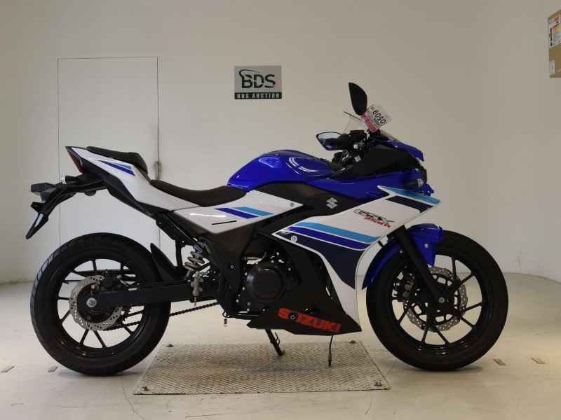Suzuki GSX250R