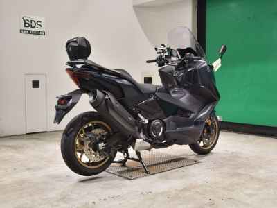Yamaha TMAX 560T 2023