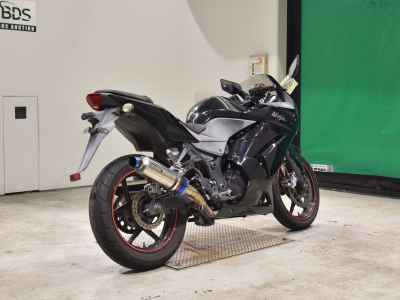 Kawasaki Ninja 250R 2011