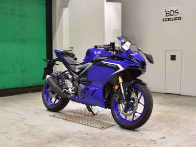 Yamaha YZF-R25 2025