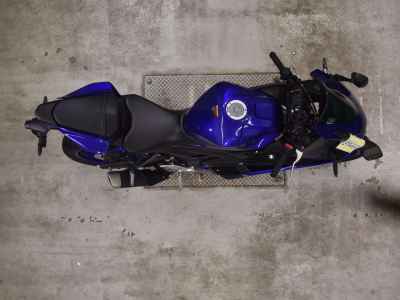 Yamaha YZF-R25 2025