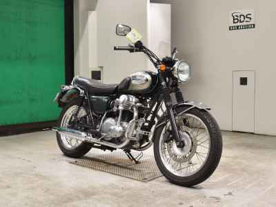 Kawasaki W650 2011