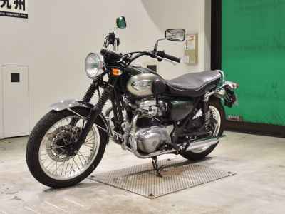 Kawasaki W650 2011